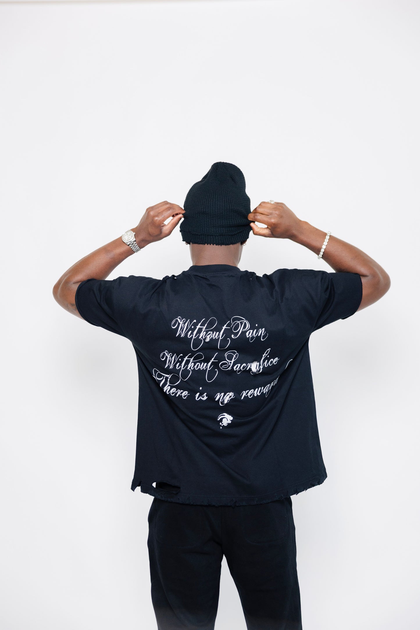 Black Itami™ Cross Distressed T-Shirt